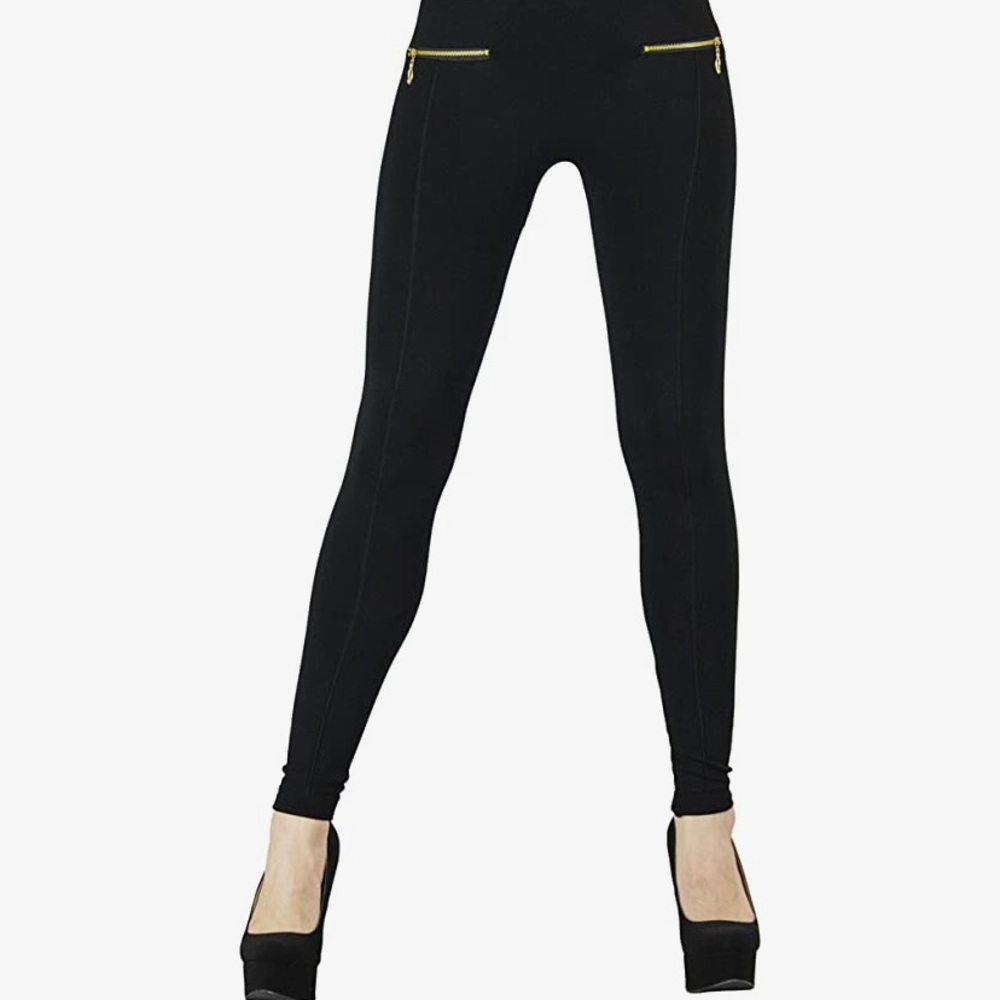 Cute Black Leggings with Gold Zipper Pocket!